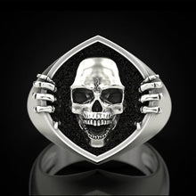 Load image into Gallery viewer, Neo-Gothic Style Skull Unisex Ring