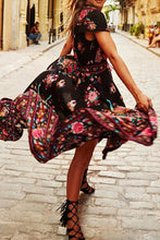 Load image into Gallery viewer, New Spring Sexy V Collar Short-Sleeved Retro Printed Expansion Vacation Dress.WH