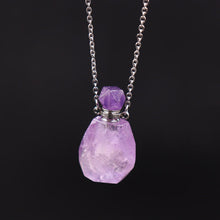 Load image into Gallery viewer, Crystal Perfume Diffuser Necklace
