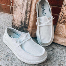Load image into Gallery viewer, Women's Canvas Lace-Up Sneakers