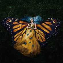 Load image into Gallery viewer, Lady's Butterfly Shawl