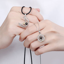 Load image into Gallery viewer, Magnet Necklace Valentine&#39;s Day Projection Necklace