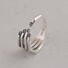 Load image into Gallery viewer, Vintage Simple Hand Ring