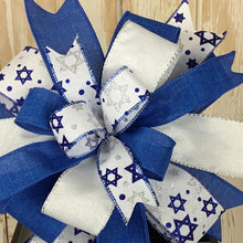 Load image into Gallery viewer, Blue and White Wreath