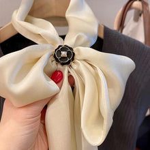 Load image into Gallery viewer, Delicate Camellia Scarf Buckle