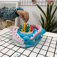 Load image into Gallery viewer, Shark Bite Game