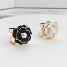 Load image into Gallery viewer, Delicate Camellia Scarf Buckle