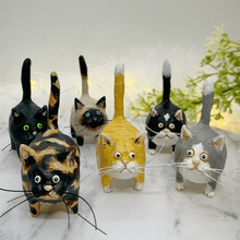 Load image into Gallery viewer, Kitty Miniature Sculpture
