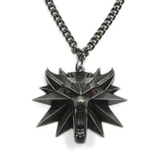 Load image into Gallery viewer, Wolf Head Pendant Necklace