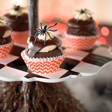 Load image into Gallery viewer, Halloween Broom Table Decoration