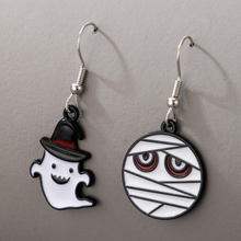 Load image into Gallery viewer, Halloween Series Earrings