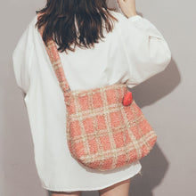 Load image into Gallery viewer, Woman winter fashion large- capacity Bag
