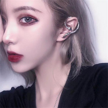 Load image into Gallery viewer, Snake-shaped Earrings
