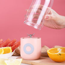 Load image into Gallery viewer, 6Cut Mini Portable Juicer