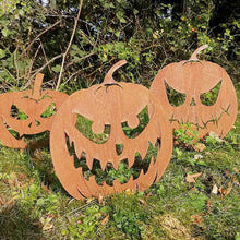 Load image into Gallery viewer, Metal Halloween Pumpkin Decoration