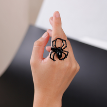 Load image into Gallery viewer, Halloween Neo-gothic Spider Ring