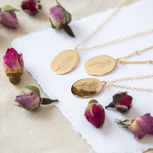 Load image into Gallery viewer, Birthflower Necklace