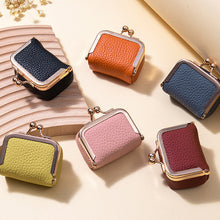 Load image into Gallery viewer, Genuine Leather Mini Jewelry Box