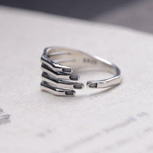 Load image into Gallery viewer, Vintage Simple Hand Ring