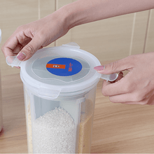 Load image into Gallery viewer, Rotating Kitchen Storage Tank Dry Food Storage Containers Cereal Storage