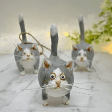Load image into Gallery viewer, Kitty Miniature Sculpture