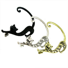 Load image into Gallery viewer, Vintage Cat Tail Ear Ring Stud