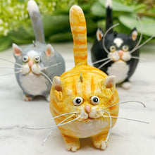Load image into Gallery viewer, Kitty Miniature Sculpture