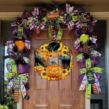 Load image into Gallery viewer, Halloween funny pumpkin black cat wooden listing decoration