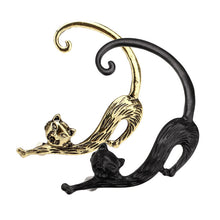 Load image into Gallery viewer, Vintage Cat Tail Ear Ring Stud