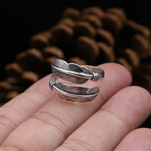 Load image into Gallery viewer, Angel Feather Ring