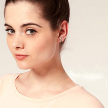 Load image into Gallery viewer, Snake-shaped Earrings