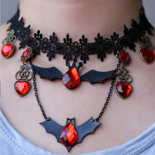 Load image into Gallery viewer, Halloween Gothic Jewelry Bat Earring and Necklace
