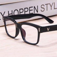 Load image into Gallery viewer, Eye Protection Anti Blue Rays Eyeglasses