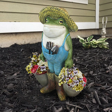 Load image into Gallery viewer, Cute Gardener Frog Statue