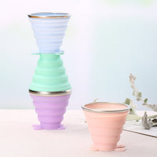 Load image into Gallery viewer, Silicone Folding Water Cups with Lids