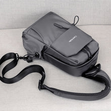 Load image into Gallery viewer, Men&#39;s Oxford Cloth Chest Knapsack