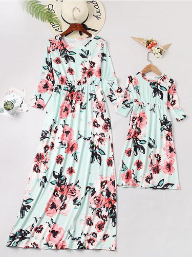 NEW Casual Floral Round Neck Three Quarters Sleeve Mommy And Me Matching Dresses