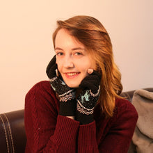 Load image into Gallery viewer, Elk Snowflake Printed Knitted Touchscreen Glove