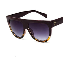 Load image into Gallery viewer, Women Classic Oversized Luxury Gradient Shield-Shaped Sunglasses