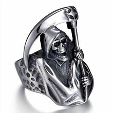 Load image into Gallery viewer, Vintage Rugged Skull Rings