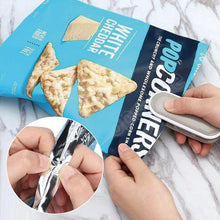 Load image into Gallery viewer, Portable Handheld Food Sealer